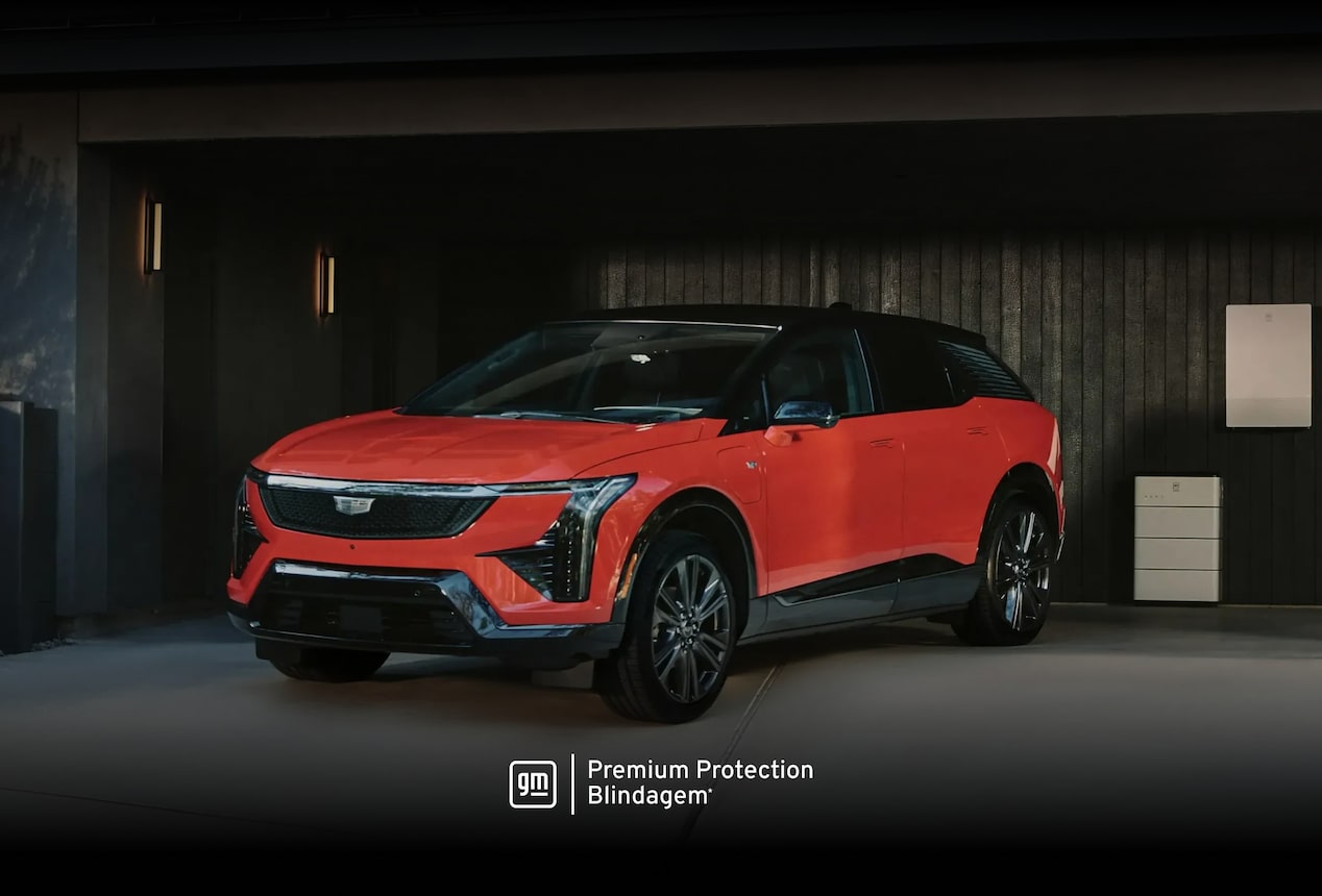 Cadillac Escalade IQ imponente e pronto para ser blindado com total segurança.