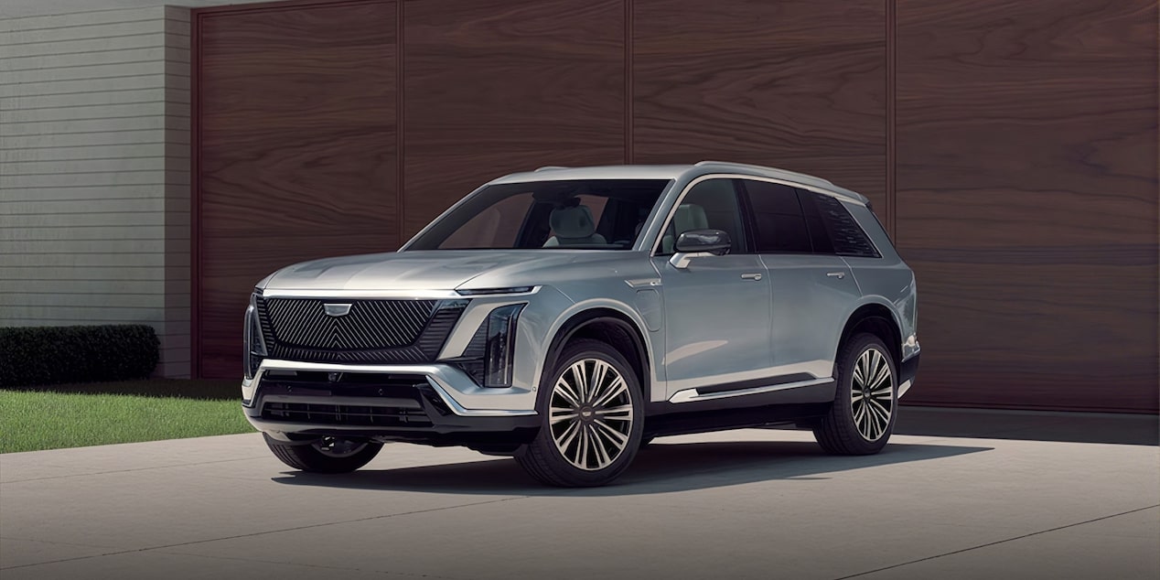 Cadillac VISTIQ 2027, SUV elétrico de luxo com três fileiras de assentos, destacando design sofisticado, amplo espaço interno e mobilidade elétrica premium.